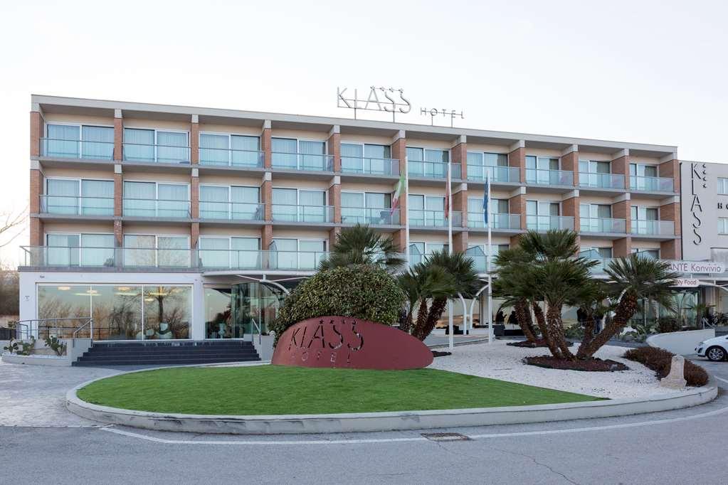 Hotel Klass - Castelfidardo Luaran gambar